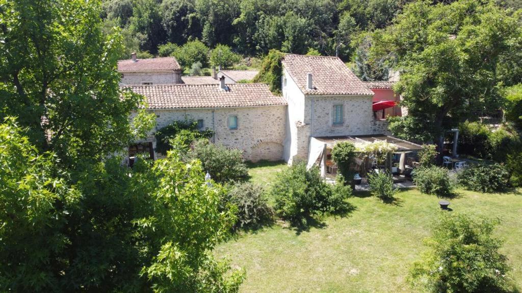 Le Moulin D'Arcas. Bed & Breakfast Prémian Екстериор снимка