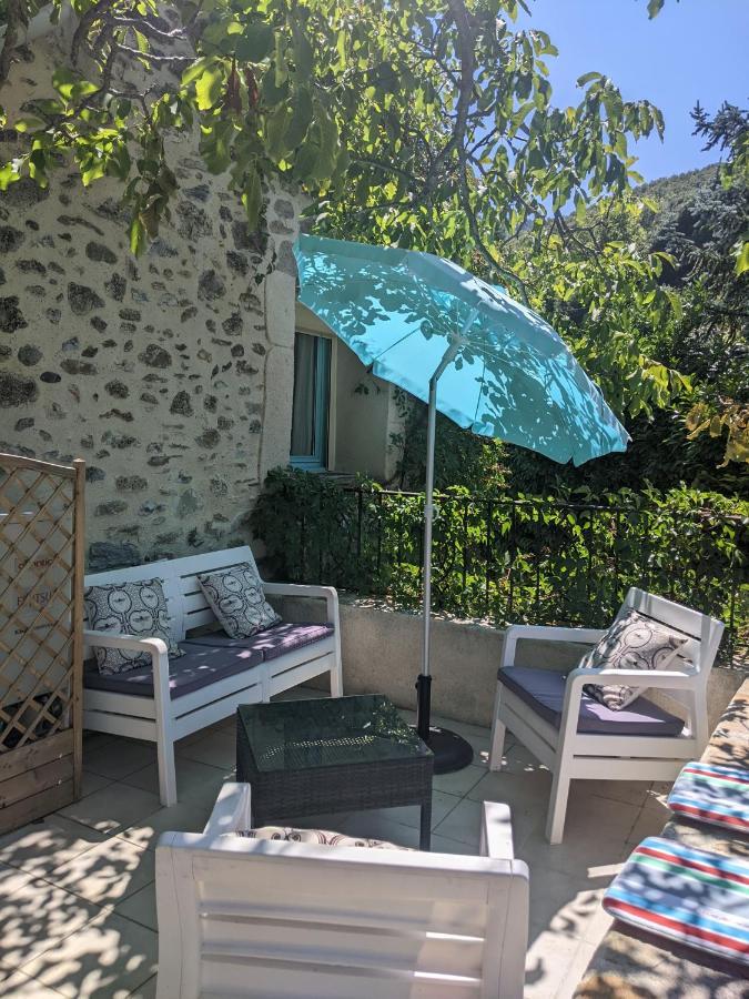 Le Moulin D'Arcas. Bed & Breakfast Prémian Екстериор снимка